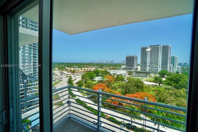 Building Photo - 1830 Radius Dr