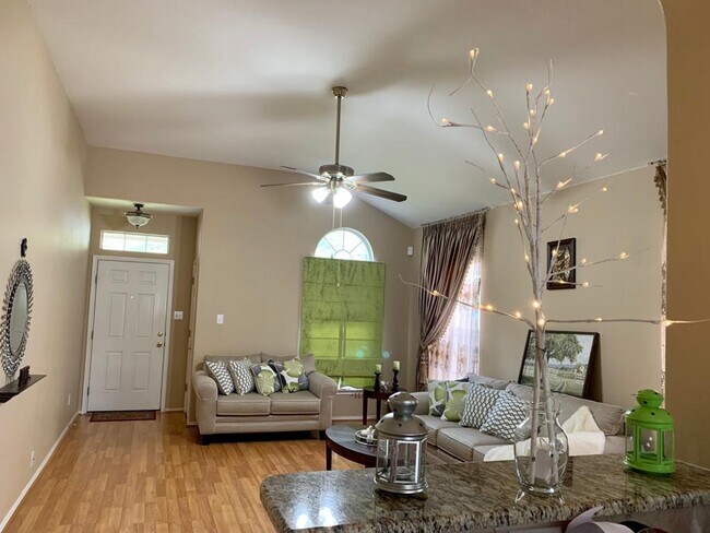 Foto del edificio - 5410 Excello Path