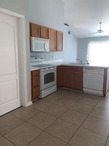 Building Photo - 3853 Judson Dr