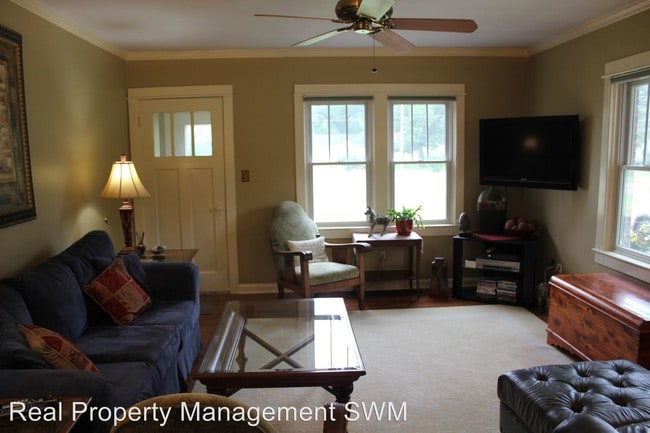 Building Photo - 3 br, 2 bath House - 3652 Riverside Rd