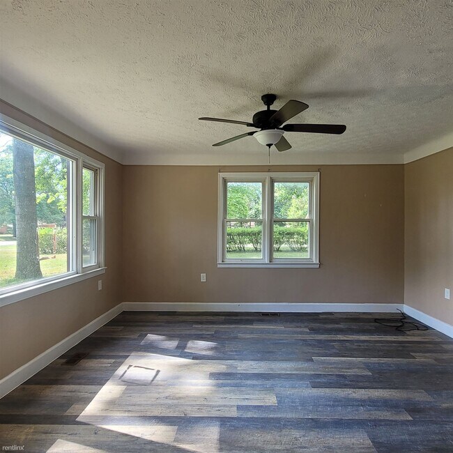 Foto del edificio - 3 br, 2 bath House - 6811 N Venoy Rd