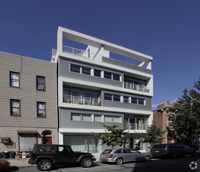 Building Photo - 361 Manhattan Ave