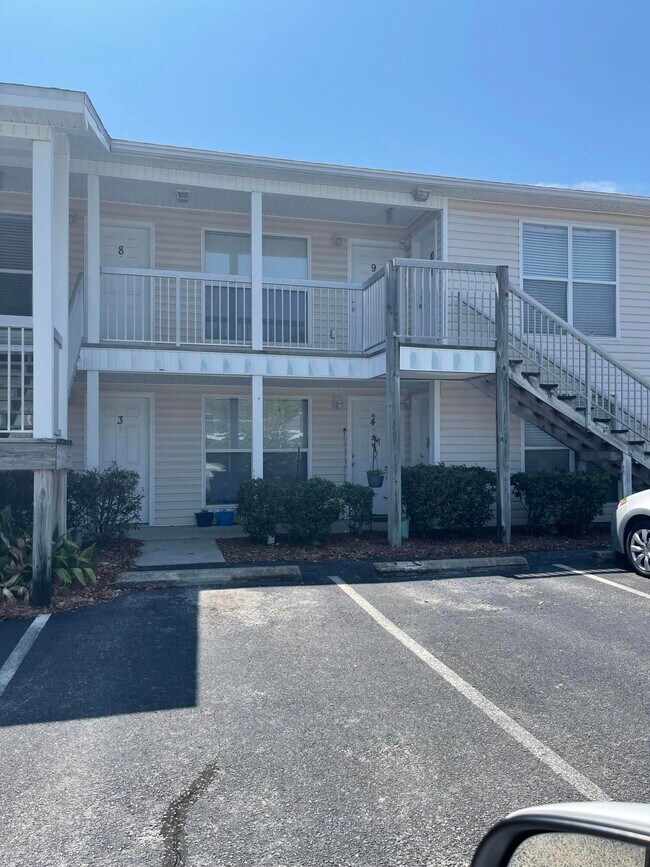 Building Photo - 770 Rockport Ct