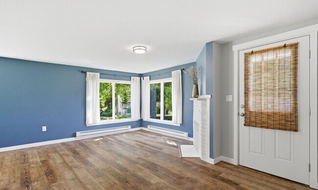 Foto del edificio - 3917 Grove Rd NW