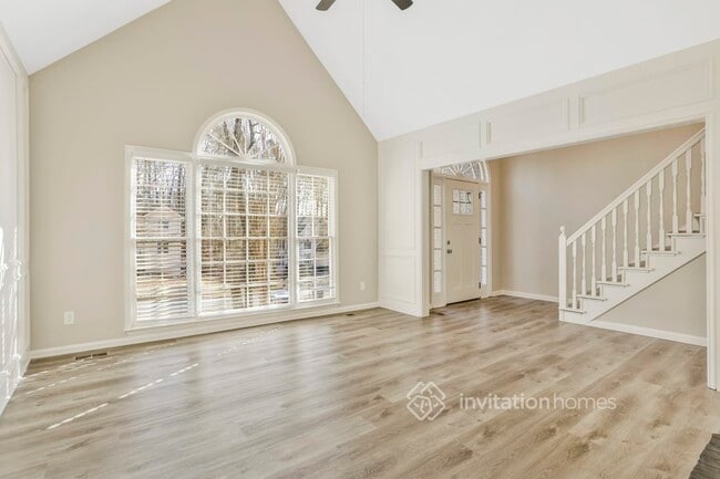 Building Photo - 1285 Channel Park SW