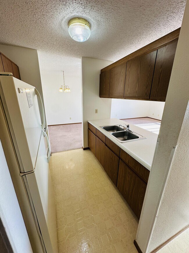 Foto del edificio - 307 11th Ave NW