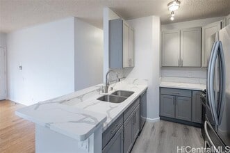 Building Photo - 91-534-534 Puamaeole St
