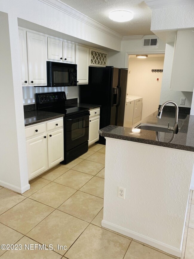 Building Photo - 440 Timberwalk Ct