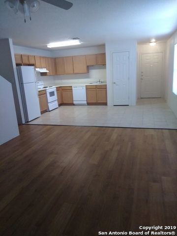 Foto del edificio - 3845 Maverick Creek