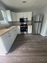 Building Photo - 127 Meridian Ave