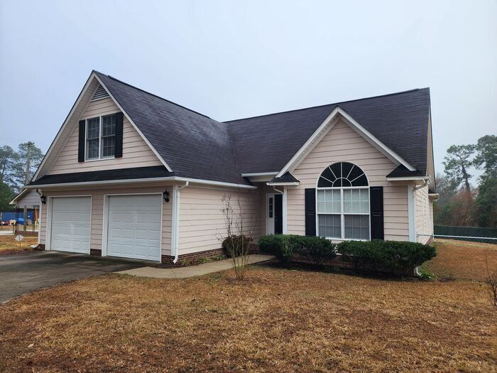 1138 Wellons Dr, Fayetteville, NC 28304 House Rental in Fayetteville