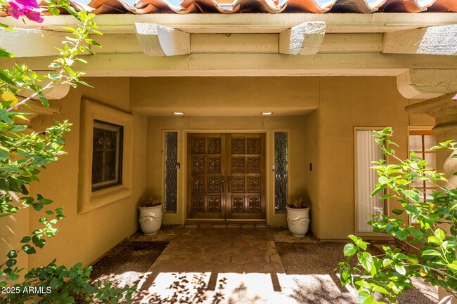 Building Photo - 49 Biltmore Estates Dr