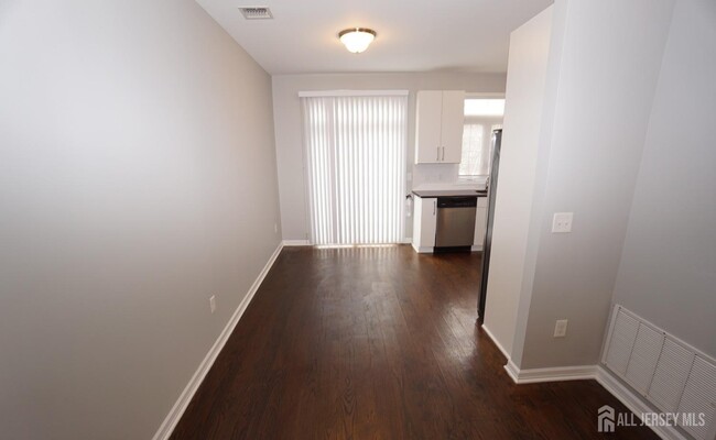 Building Photo - 1299 St Georges Ave