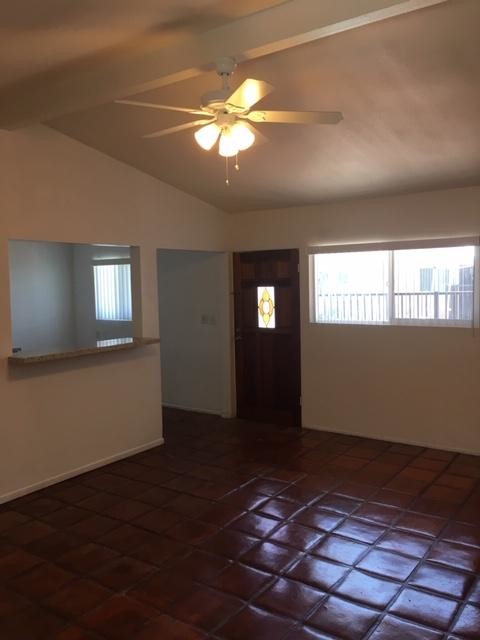 Building Photo - 561 Highland Dr
