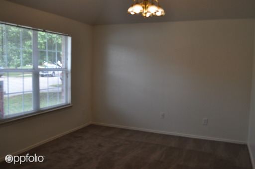 Building Photo - 4648 Bracken Dr