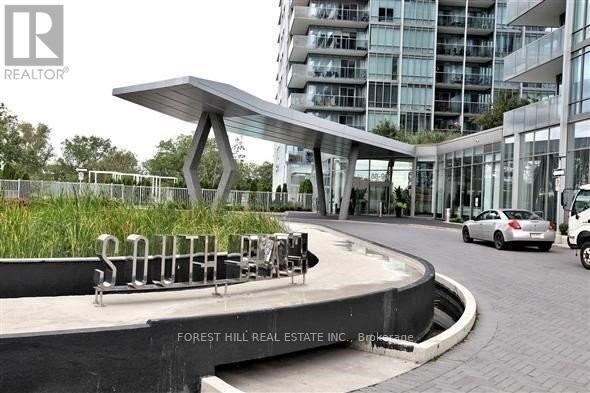 Photo du bâtiment - 88 Park Lawn Rd