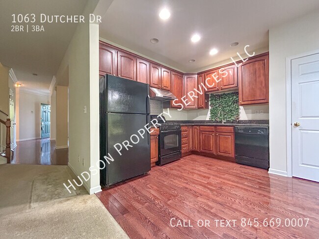 Foto del edificio - 1063 Dutcher Dr