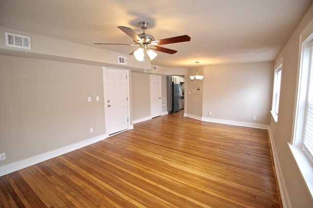 Foto del edificio - 6020 Rockhill Rd