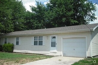 Building Photo - 2727 W Nichols St