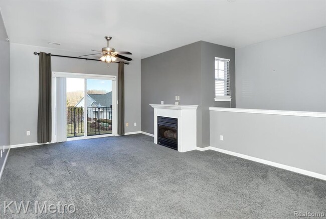 Building Photo - 10130 Ridge Run St