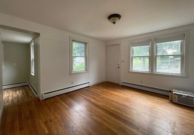 Foto del edificio - 90 Cabot St