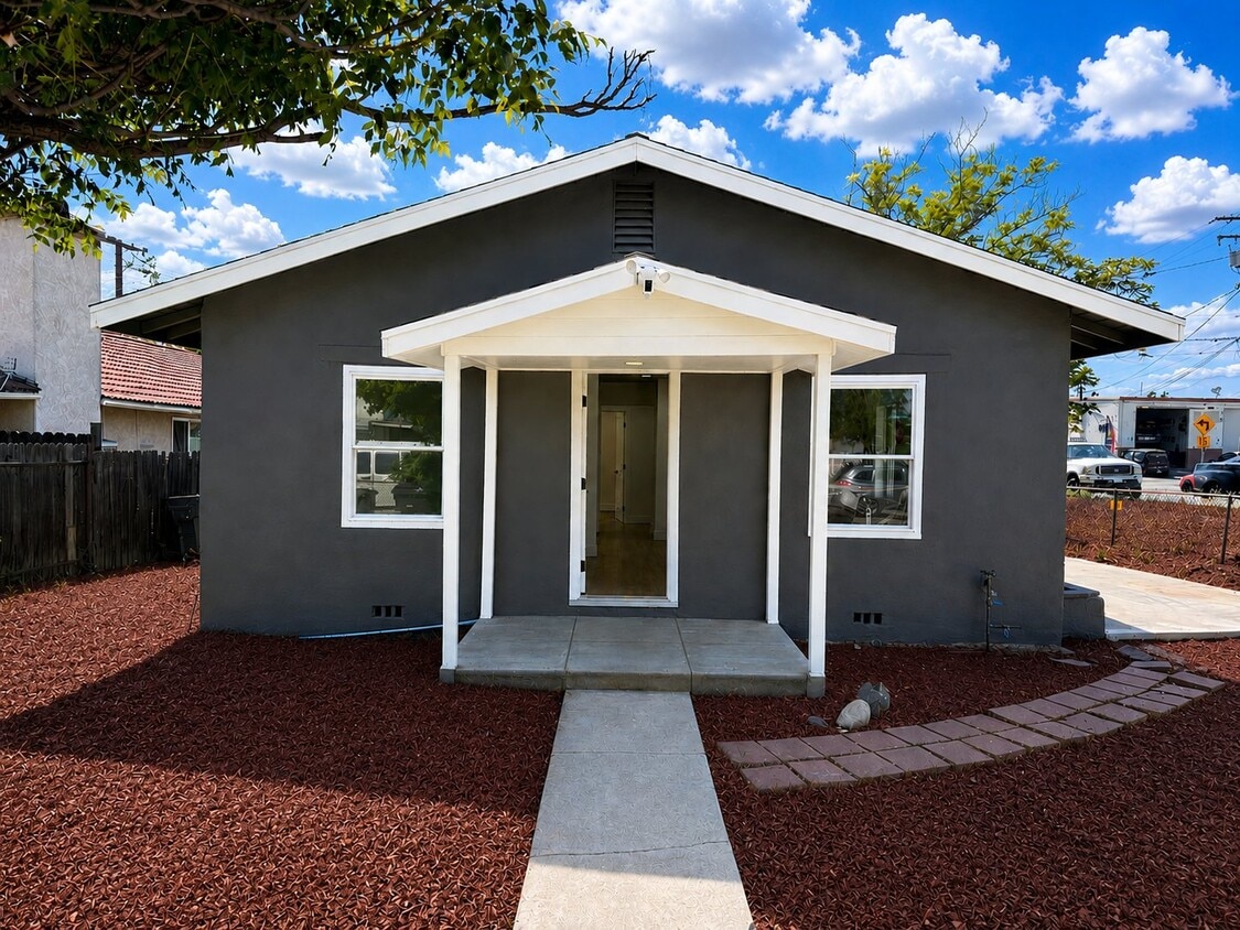Photo - 8806 Chantry Ave (Fontana, CA)