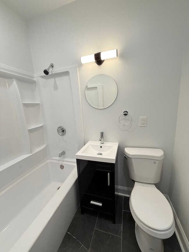 Foto del edificio - 236-242 W Harvey St