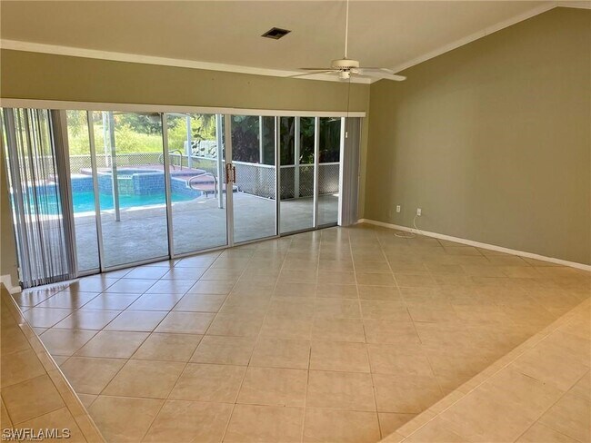 Foto del edificio - 801 SE 41st St