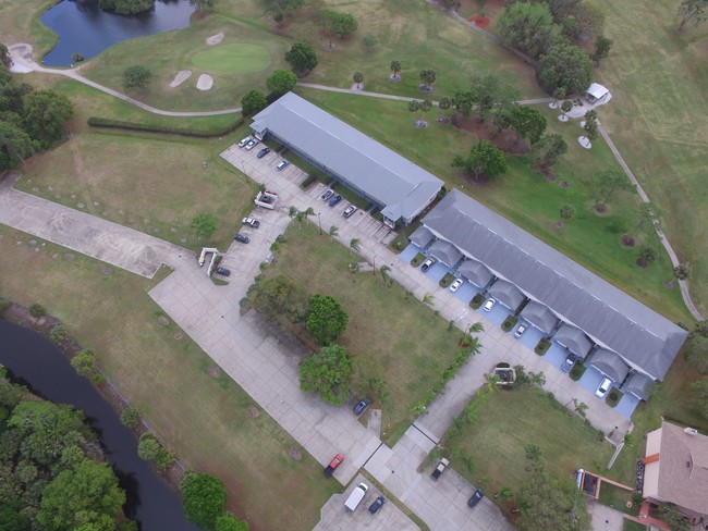 Building Photo - The Oaks at Rockledge Country Club