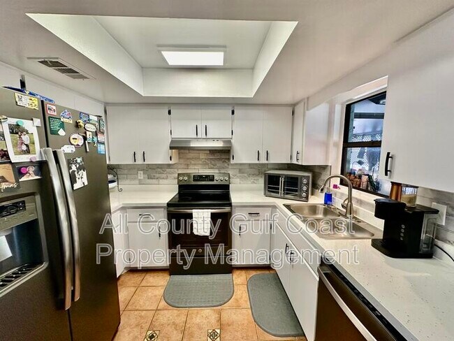 Building Photo - 3511 29th St Ct E
