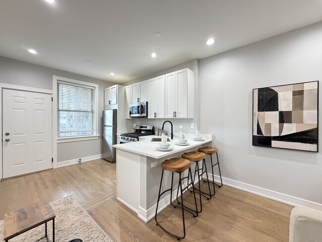 Foto del edificio - 5452 N Paulina St