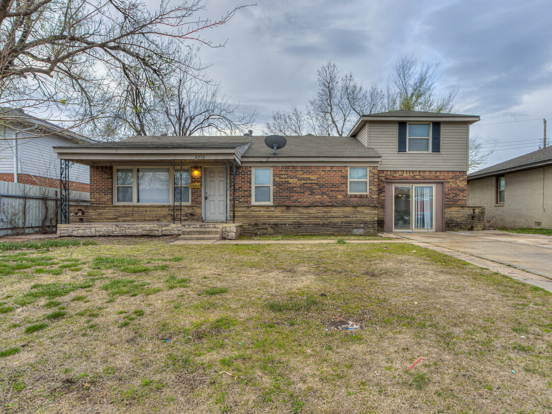 Foto principal - 2712 SW 46th St