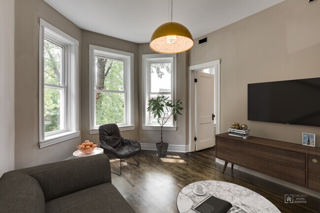Foto del edificio - 2346 W Thomas St