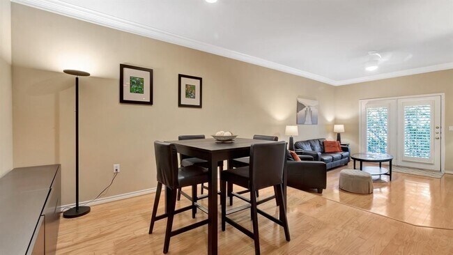 Building Photo - 2400 McCue Rd