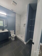 Building Photo - 110 W 51st St