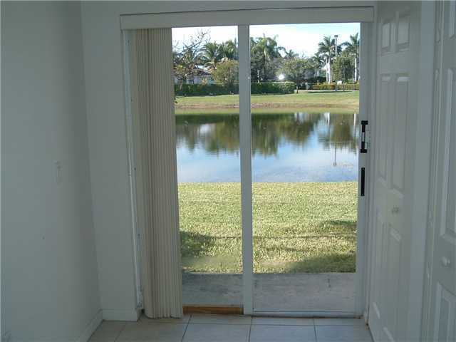 Building Photo - 3474  Briar Bay Boulevard 105 West Palm Be...