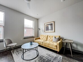 Building Photo - 311 N Magnolia St