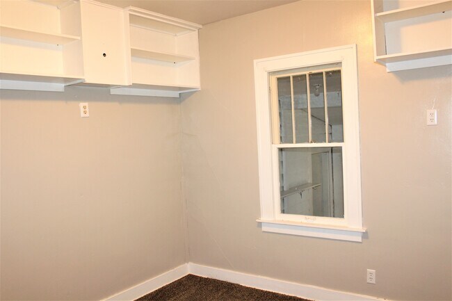 Foto del edificio - 3419 W Michigan Ave