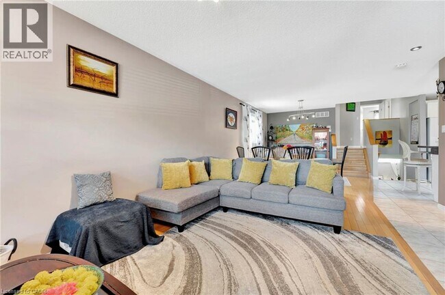 Photo du bâtiment - 39 Marilyn Ct