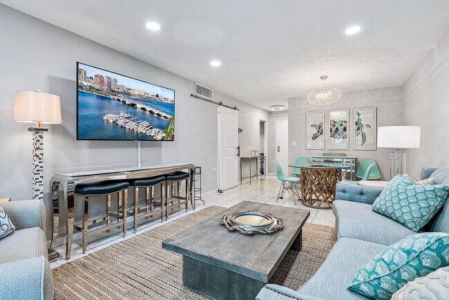 Foto del edificio - 227 Brazilian Ave