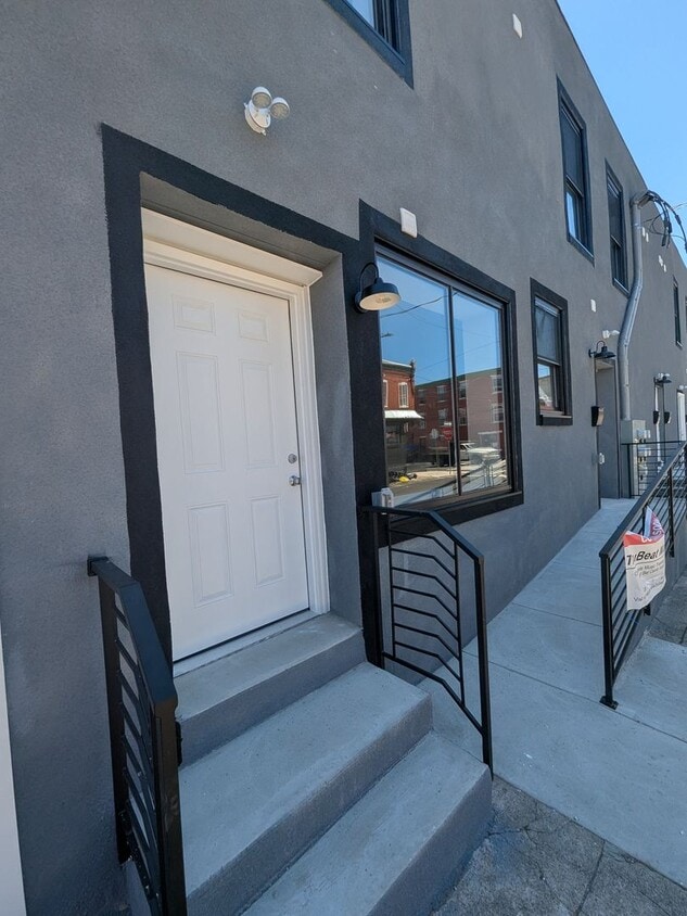 Photo - 4995 W. Thompson St.