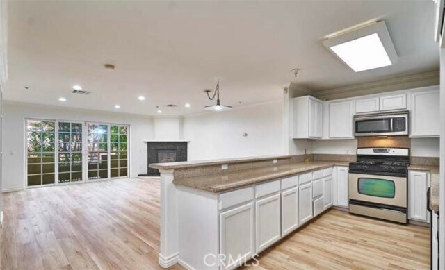 Foto del edificio - 1133 S Hoover St