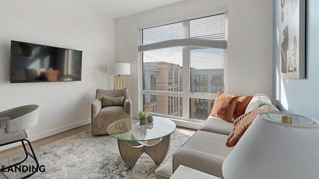 Foto del edificio - 1215 N Fayette St