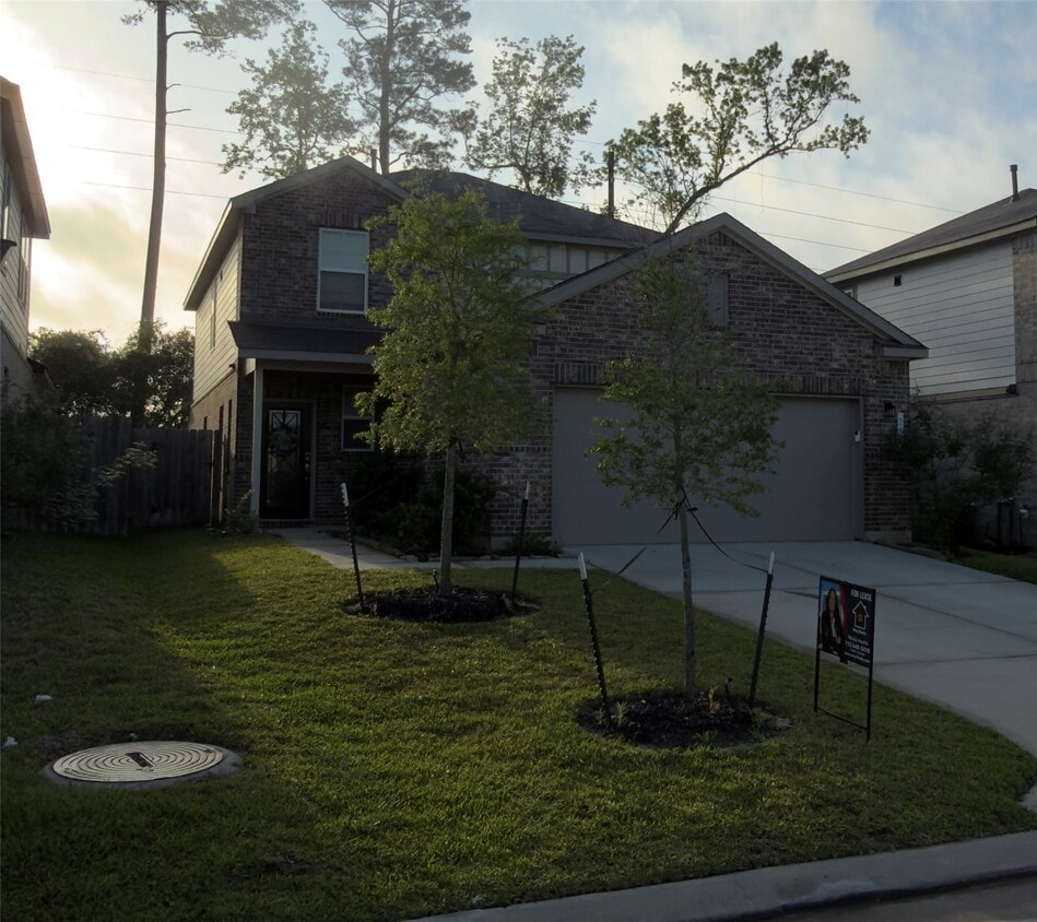 Building Photo - 231 Intrepid Trl