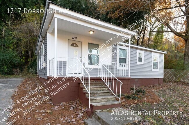 Building Photo - 1717 Dorrough St NE