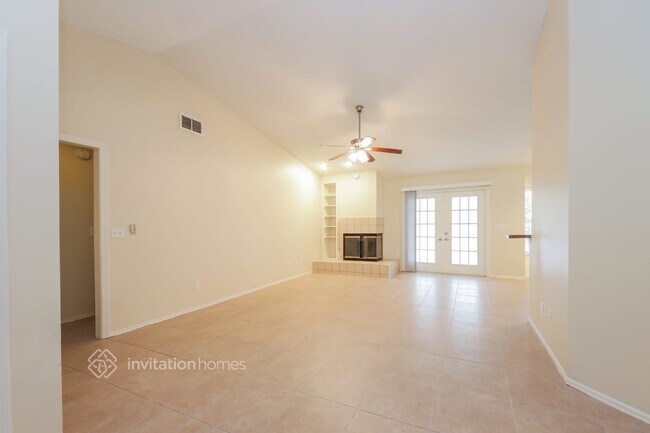 Building Photo - 7204 Lake Marsha Dr