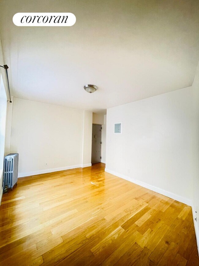 Building Photo - 180 Borinquen Pl
