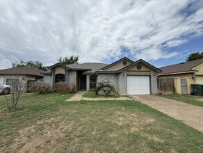 Building Photo - 1208 N Oakmont Loop