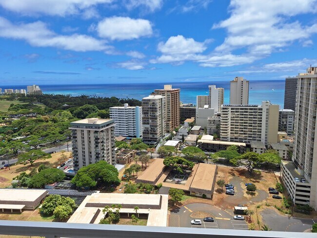 Foto del edificio - 2600 Pualani Way