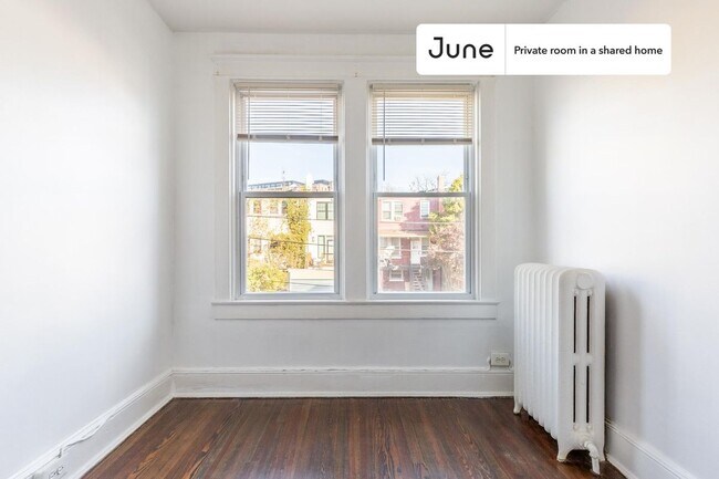 Foto del edificio - Room in Shared 3 bed/2 bath home
